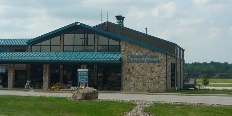 Arnold Palmer Regional Airport, Latrobe