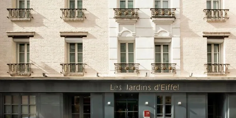 Budget-Friendly Hotels with Eiffel Tower View