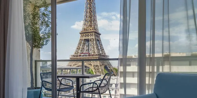 Hotels in Paris with Eiffel Tower View